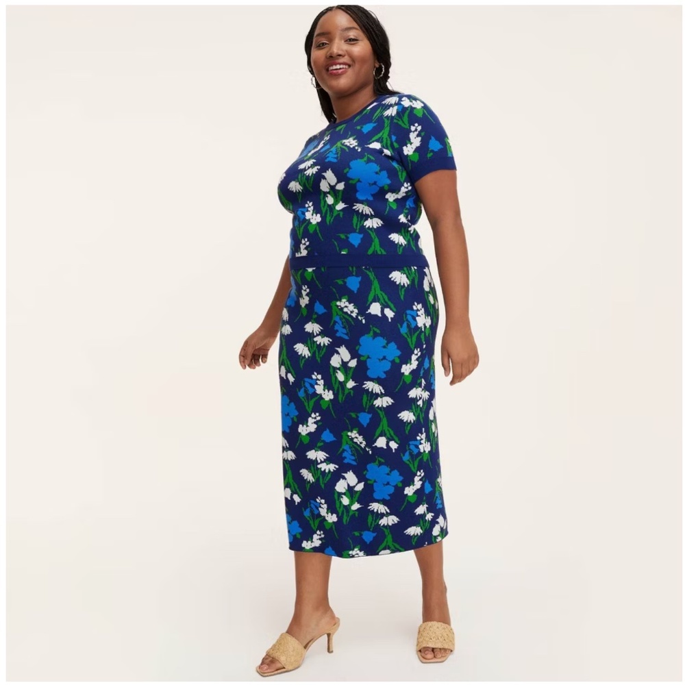Kate Spade for Target Mixed Floral Short Sleeve Crewneck Sweater AND Skirt Set